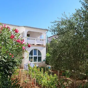 Lidija By Interhome Apartman